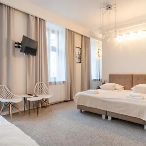 Maargick Apartahotel